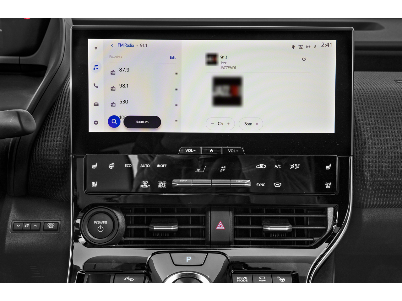 2023 Subaru Solterra Limited photo 4