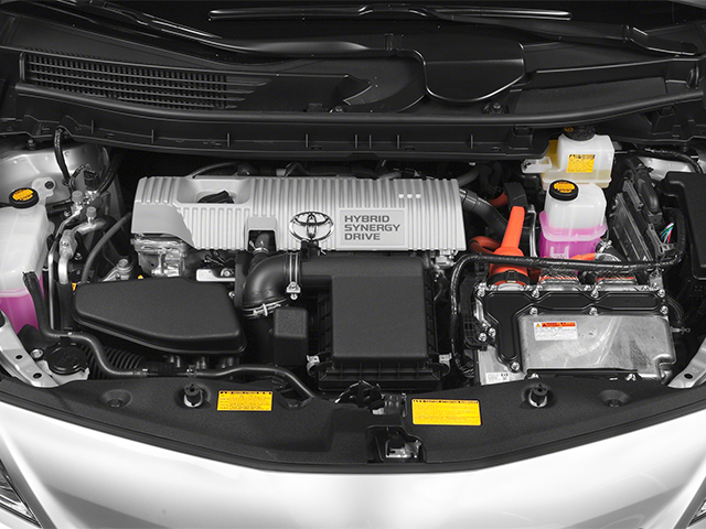 2014 Toyota Prius v Five