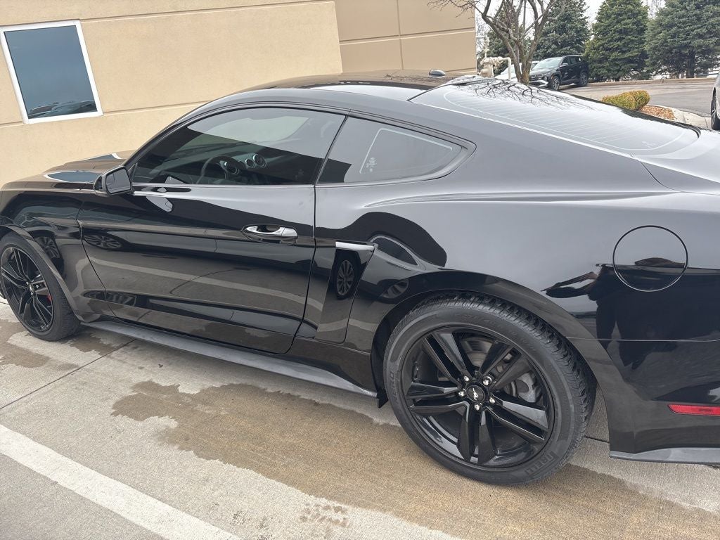 2016 Ford Mustang EcoBoost Premium