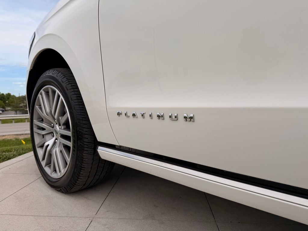 2022 Ford Expedition Platinum