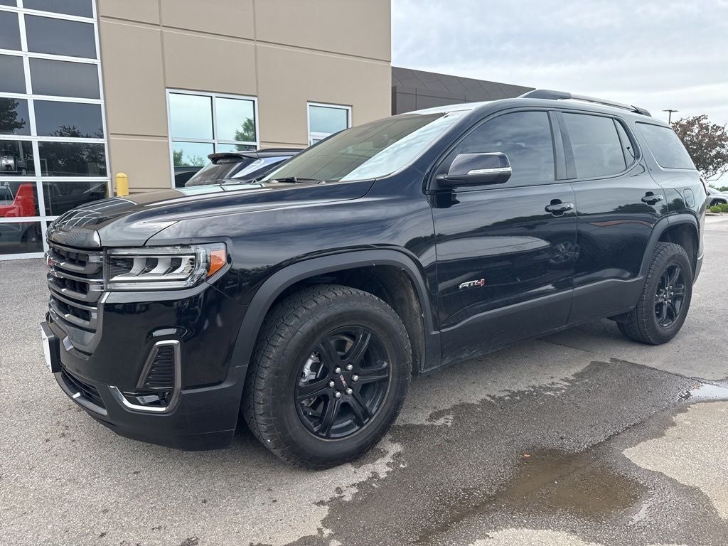 2023 GMC Acadia AT4