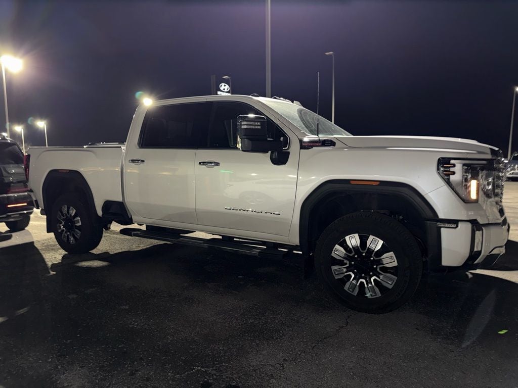 2024 GMC Sierra 2500HD Denali