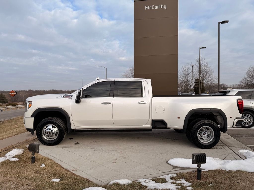 2022 GMC Sierra 3500HD Denali