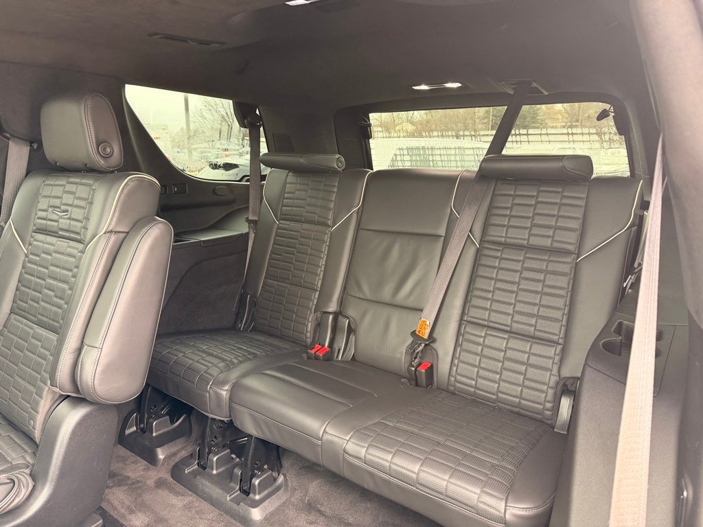 2022 Cadillac Escalade Sport Platinum