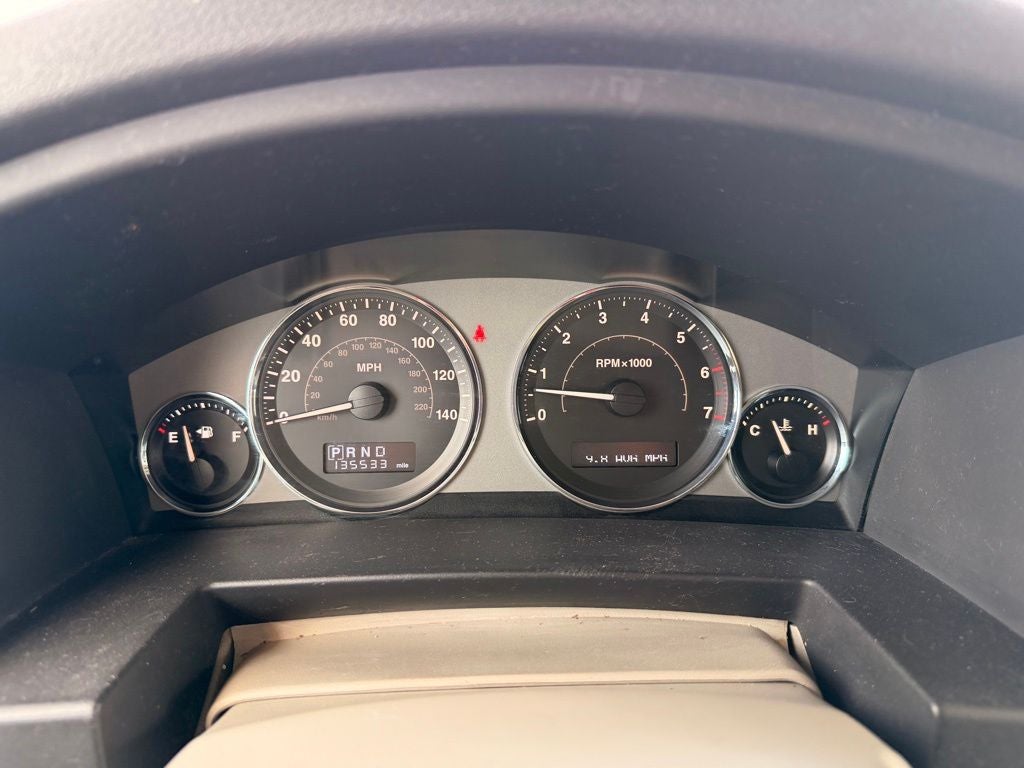 2008 Jeep Commander Overland