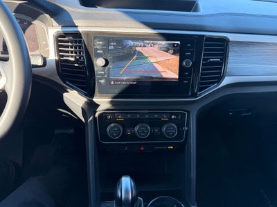 2022 Volkswagen Atlas Cross Sport 3.6L V6 SE w/Technology