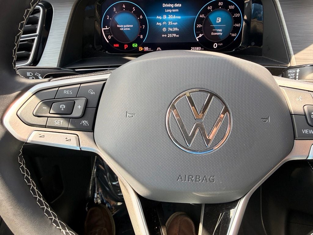 2024 Volkswagen Atlas Cross Sport 2.0T SE w/Technology