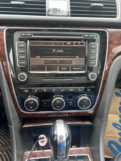 2013 Volkswagen Passat TDI SEL Premium