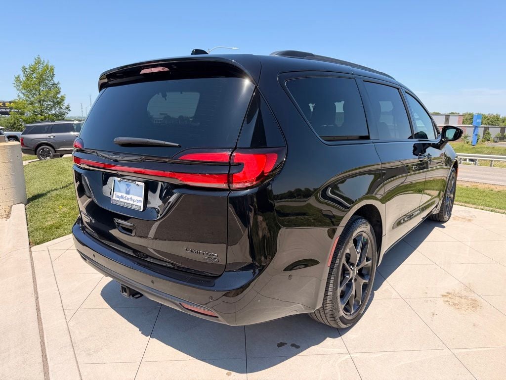 2024 Chrysler Pacifica Limited