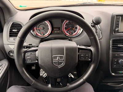 2020 Dodge Grand Caravan SE Plus