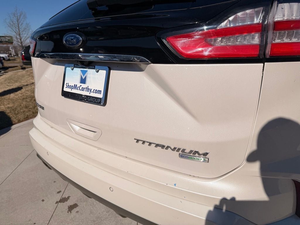2019 Ford Edge Titanium