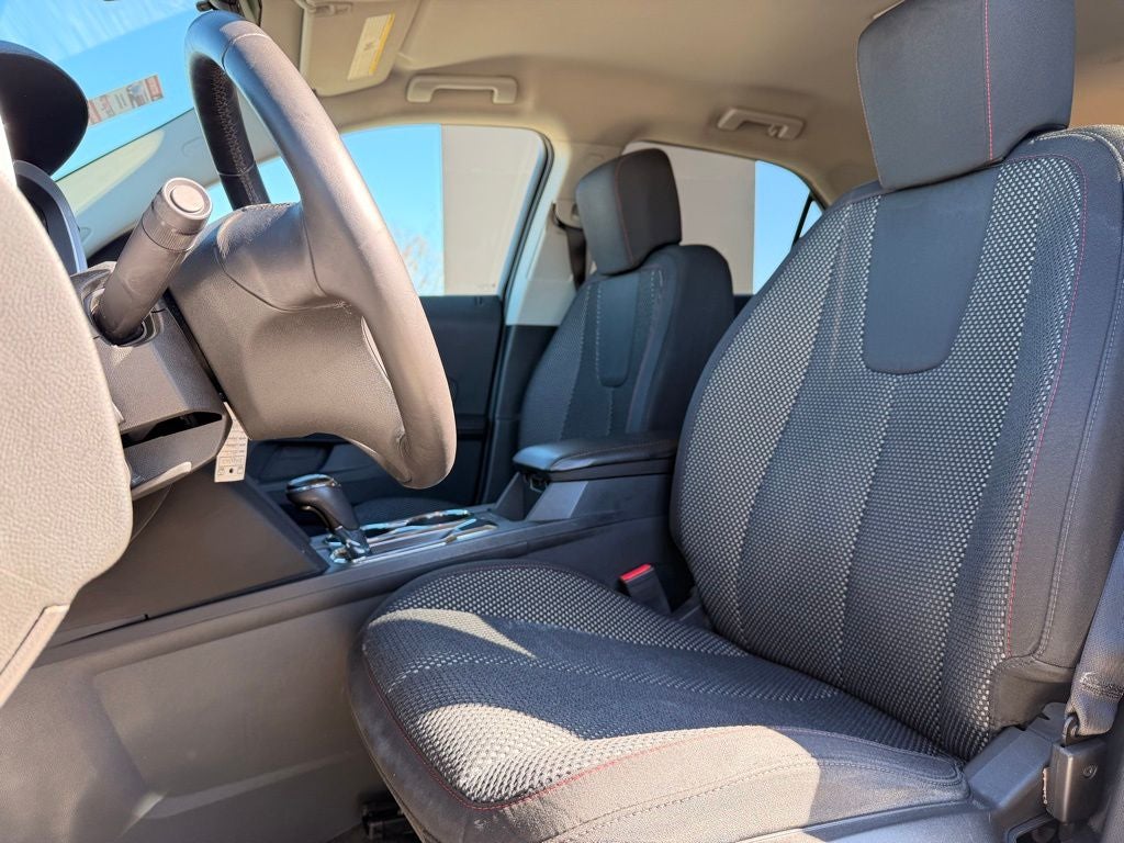 2017 Chevrolet Equinox LT Convenience Package