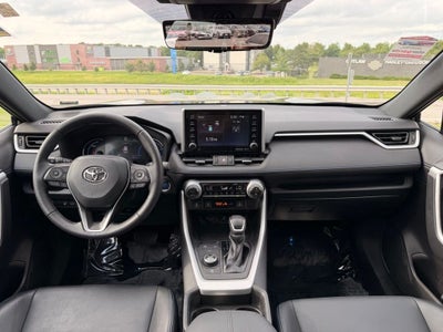 2021 Toyota RAV4 Hybrid XSE