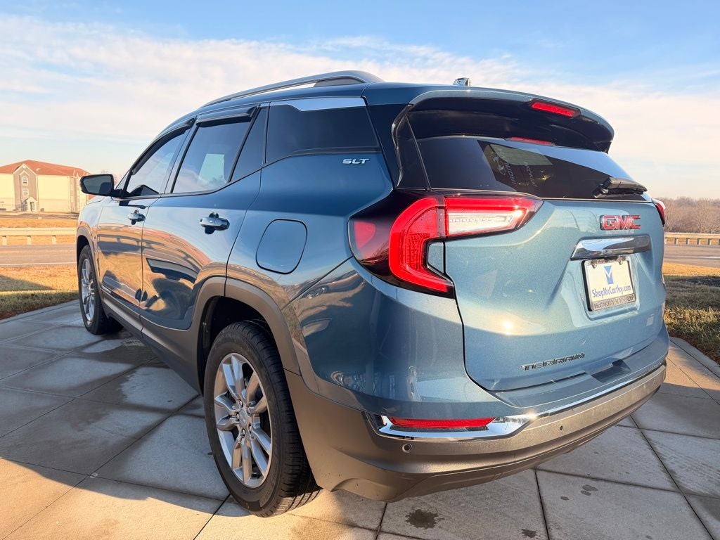 2024 GMC Terrain SLT