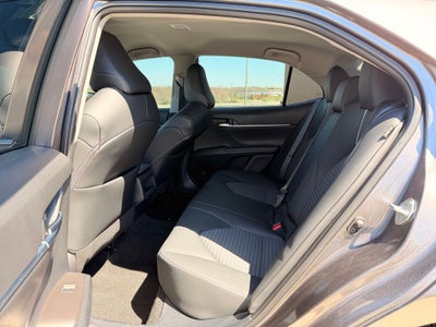 2022 Toyota Camry SE Convenience
