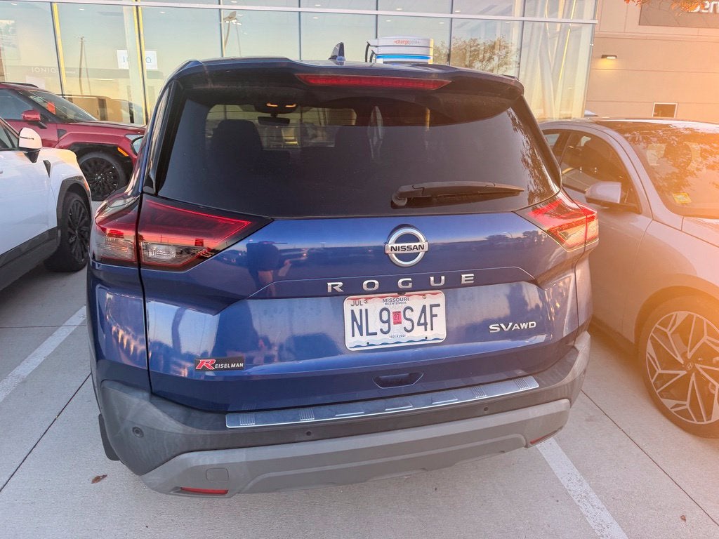 2021 Nissan Rogue SV