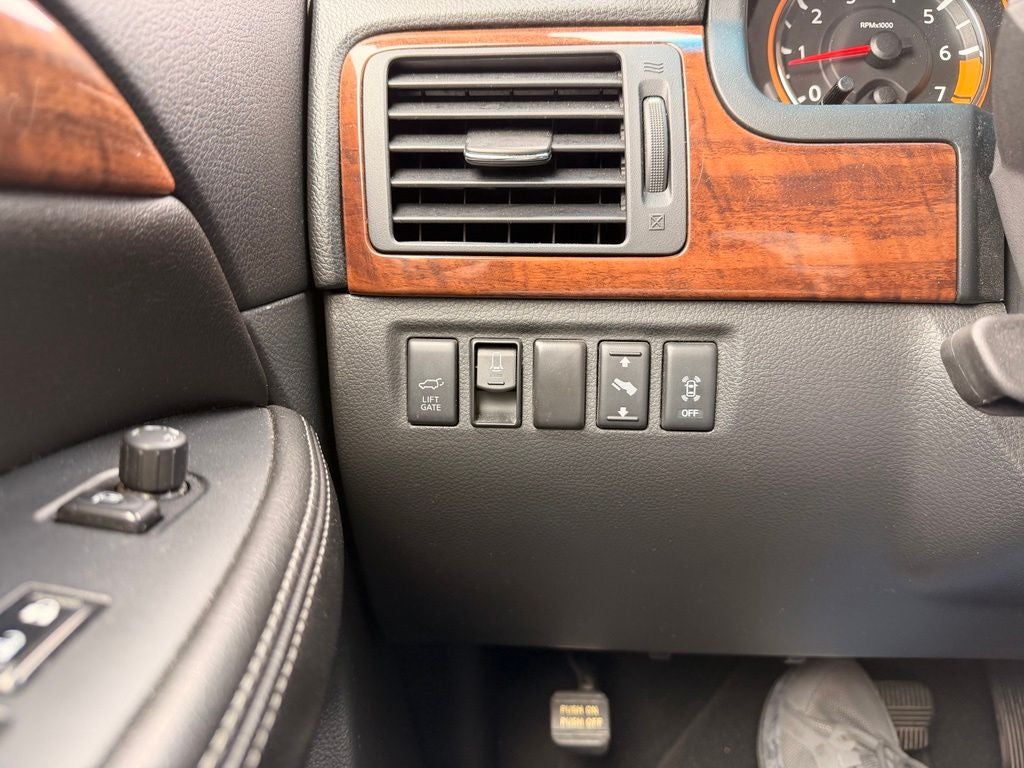 2012 Nissan Armada Platinum