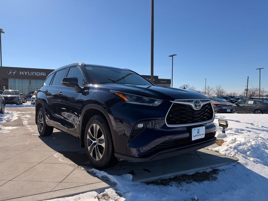 2021 Toyota Highlander XLE