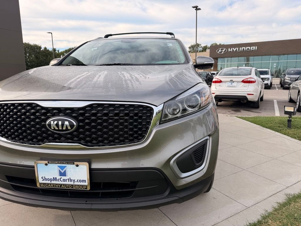 2017 Kia Sorento LX