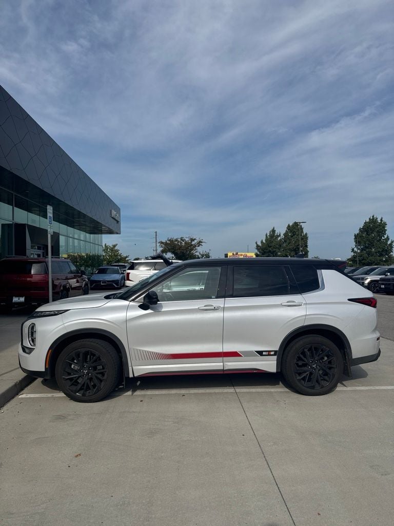 2023 Mitsubishi Outlander Ralliart
