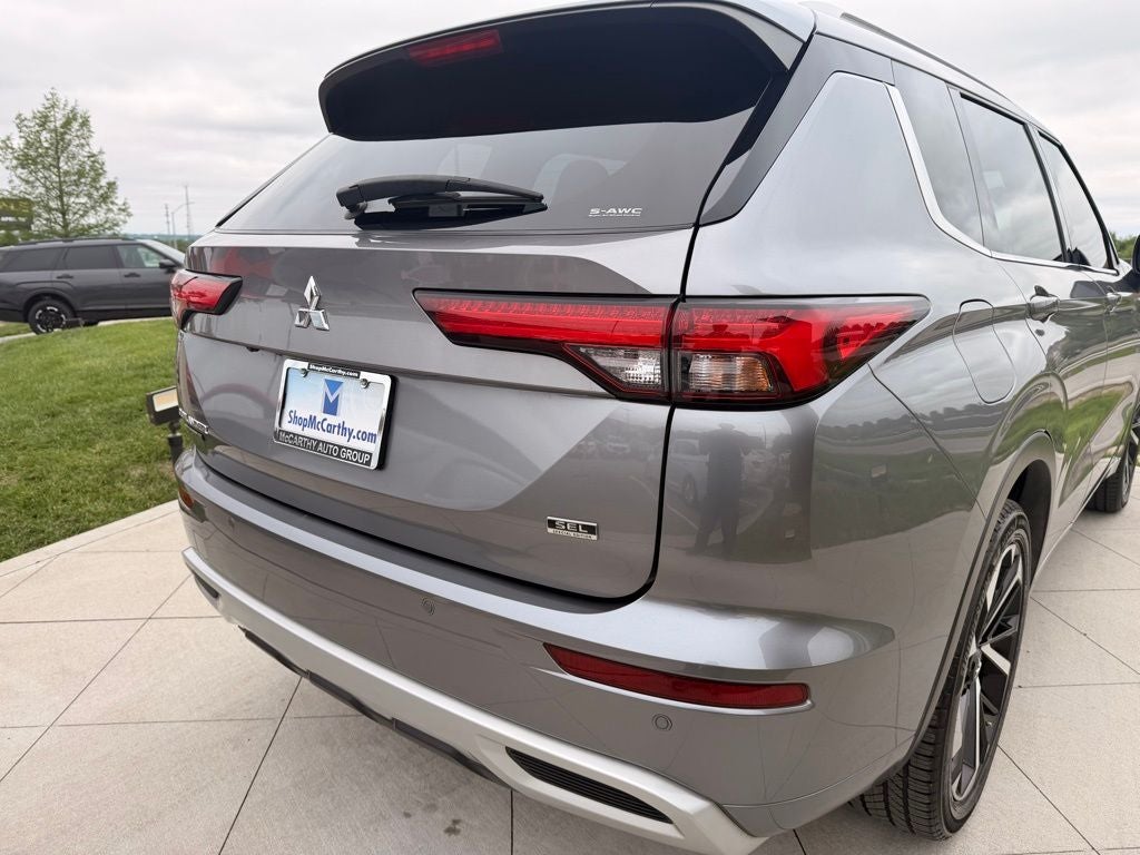 2022 Mitsubishi Outlander SEL