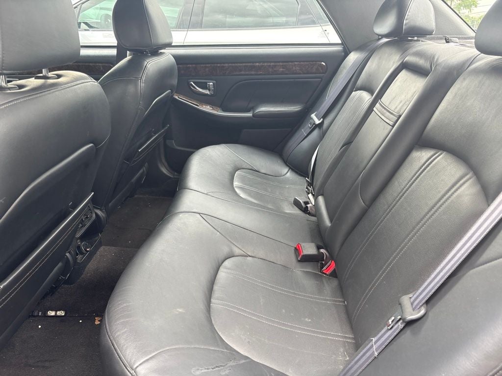 2001 Hyundai XG300 4dr Sdn