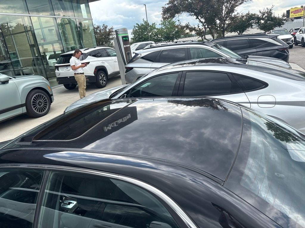 2001 Hyundai XG300 4dr Sdn