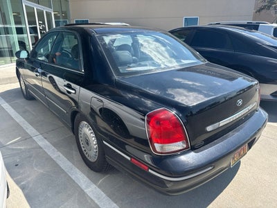 2001 Hyundai XG300 4dr Sdn