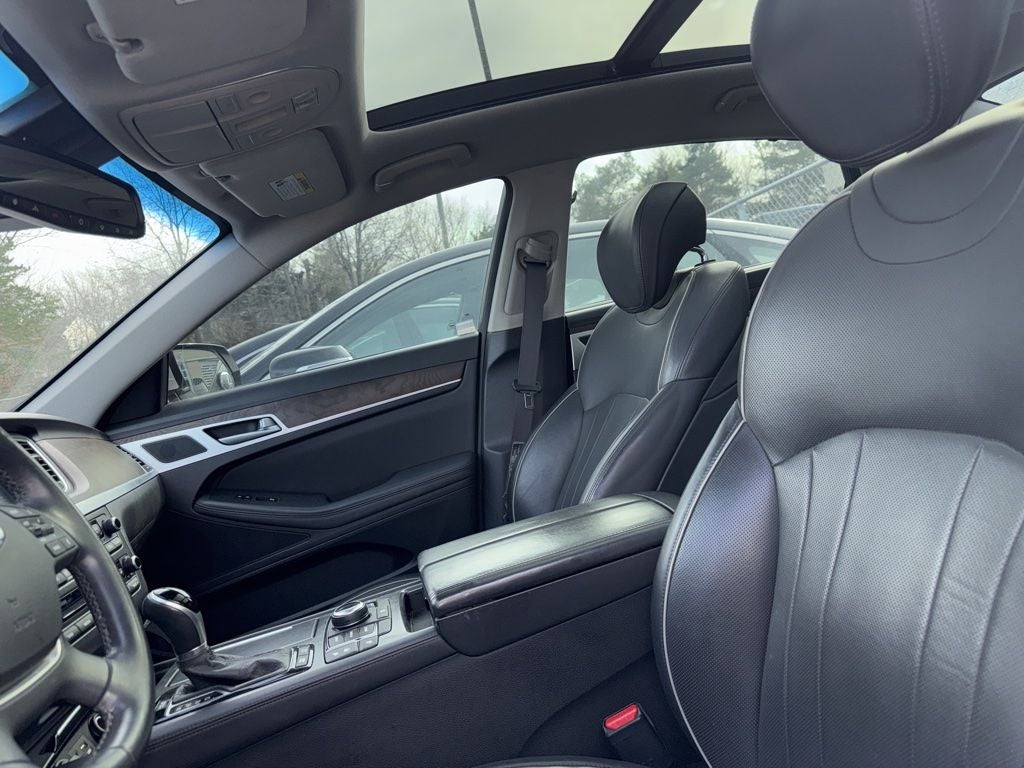 2015 Hyundai Genesis 3.8