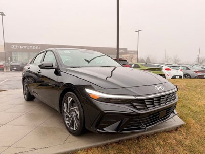 2025 Hyundai Elantra Hybrid Limited