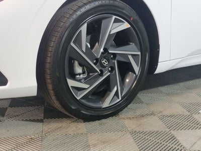 2025 Hyundai Elantra Hybrid Limited