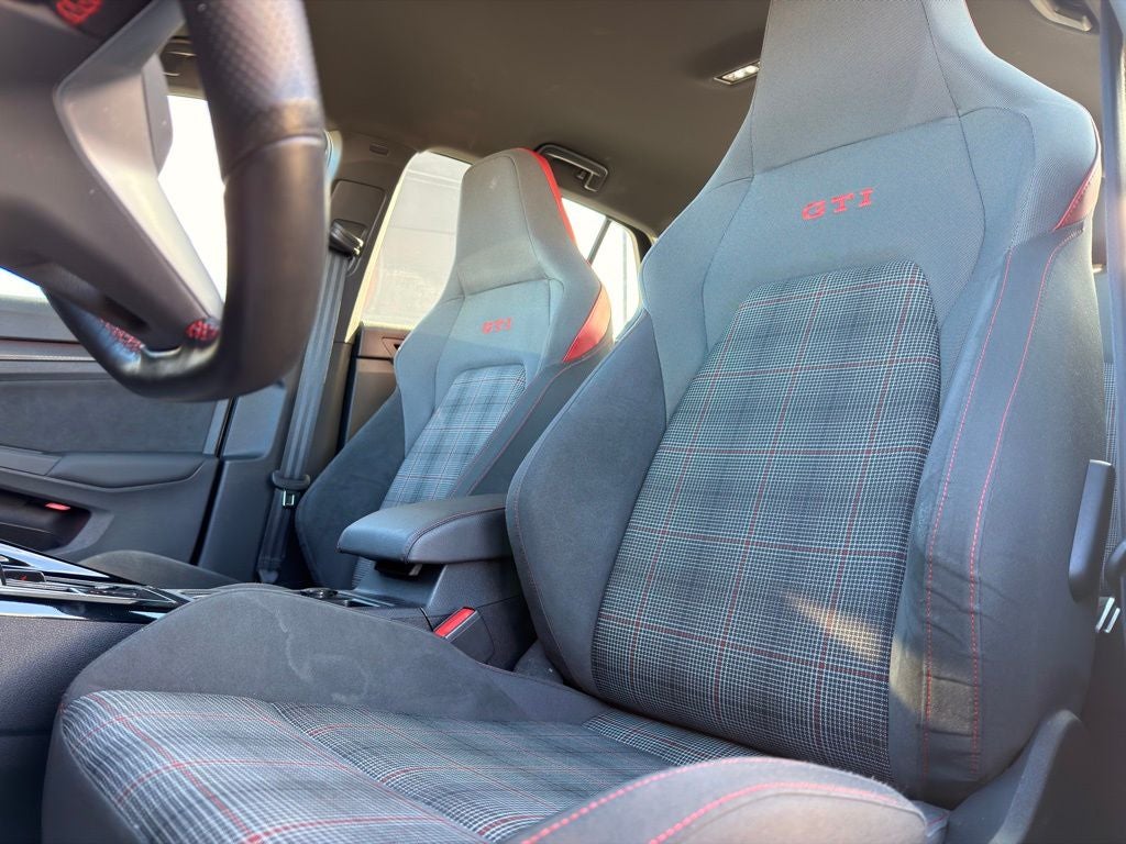 2024 Volkswagen Golf GTI 2.0T S