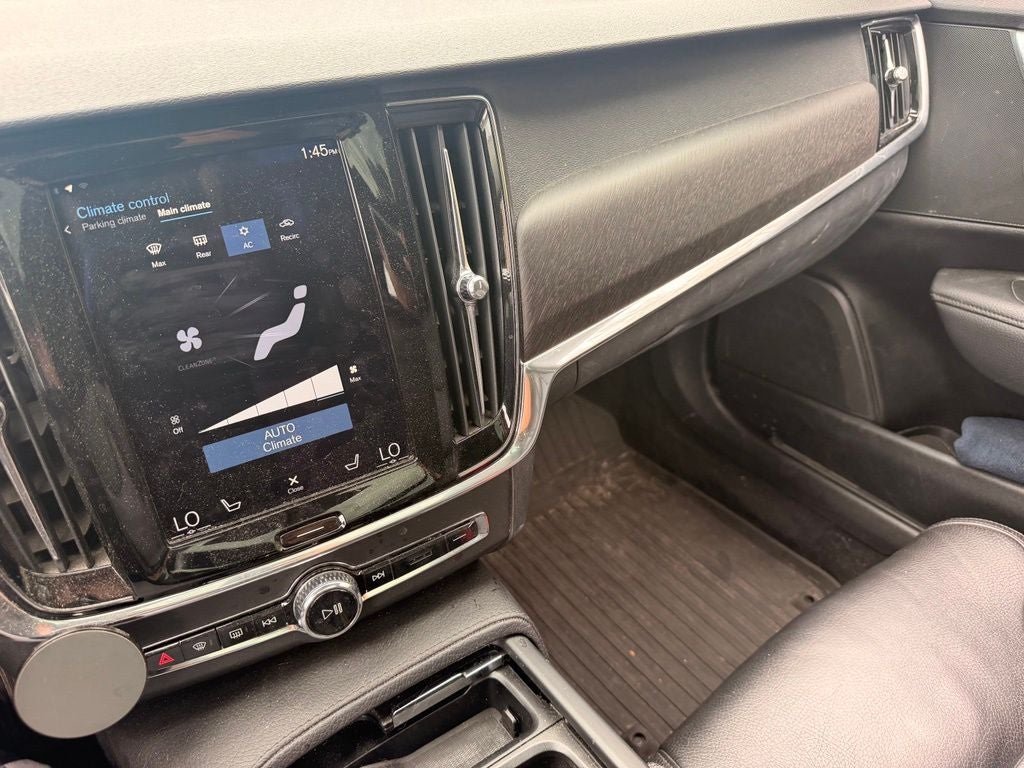 2017 Volvo V90 Cross Country T6 AWD