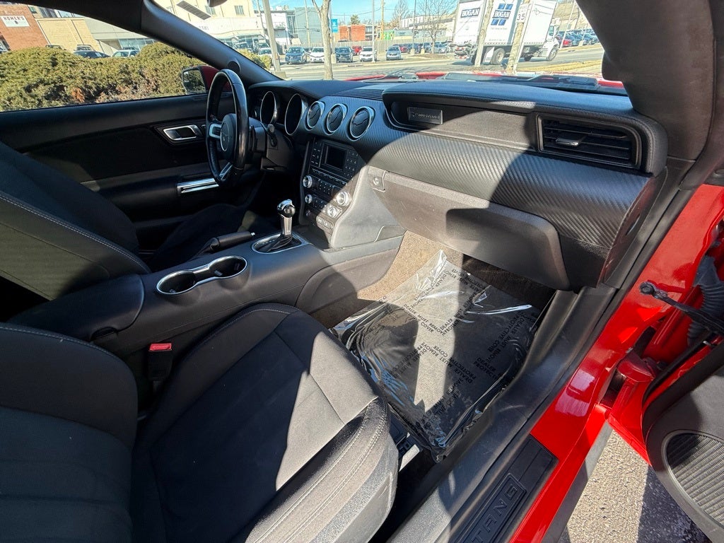 2018 Ford Mustang EcoBoost