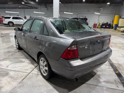 2005 Ford Focus ZX4 SE