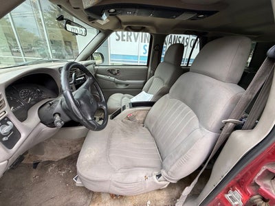 2004 Chevrolet Blazer LS