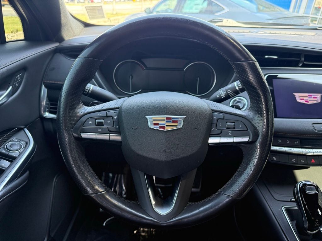 2022 Cadillac XT4 Sport