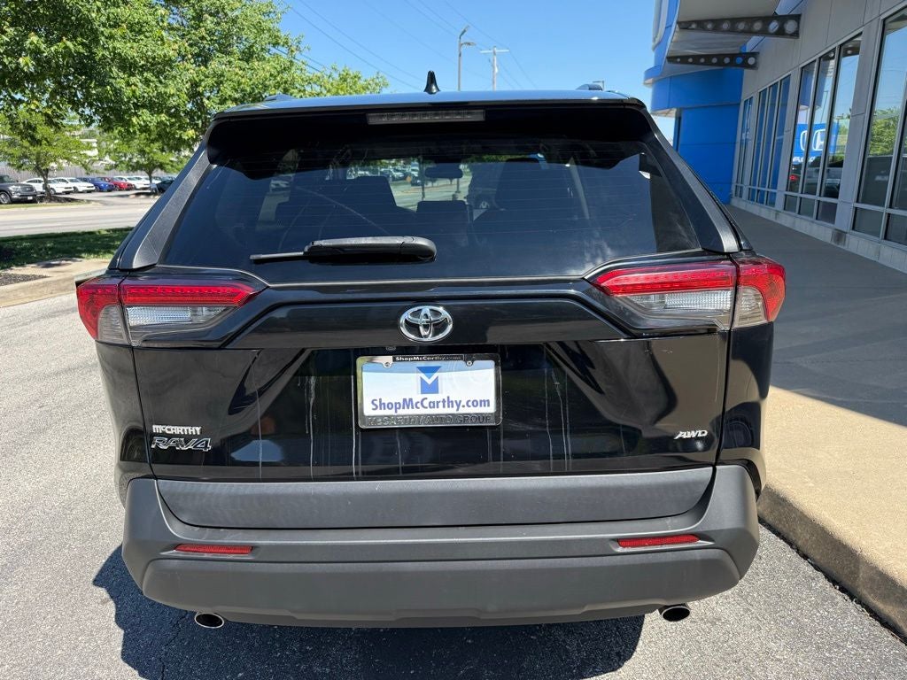 2020 Toyota RAV4 LE AWD