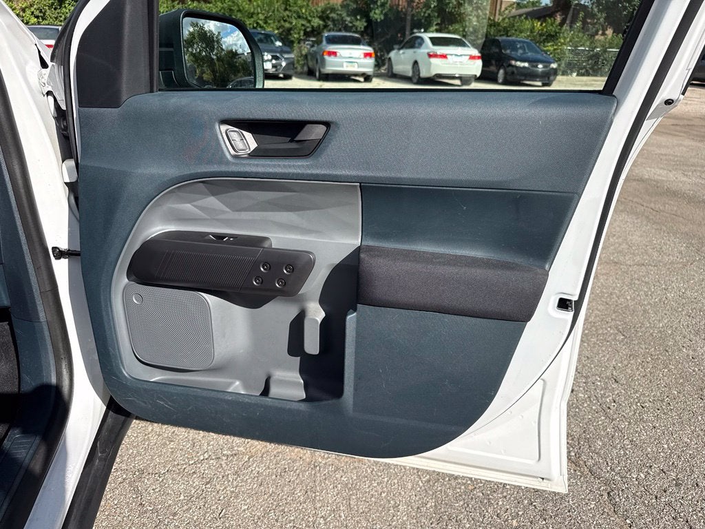 2023 Ford Maverick XL