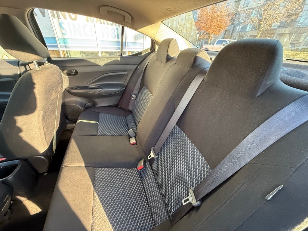 2021 Nissan Versa 1.6 S