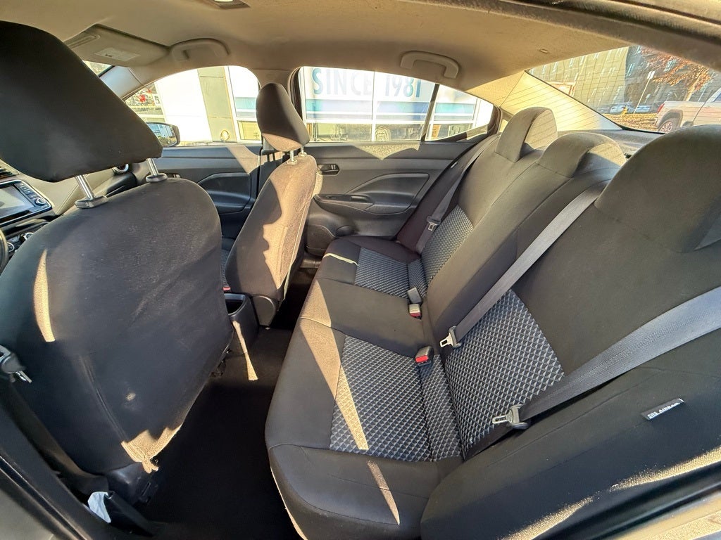 2021 Nissan Versa 1.6 S