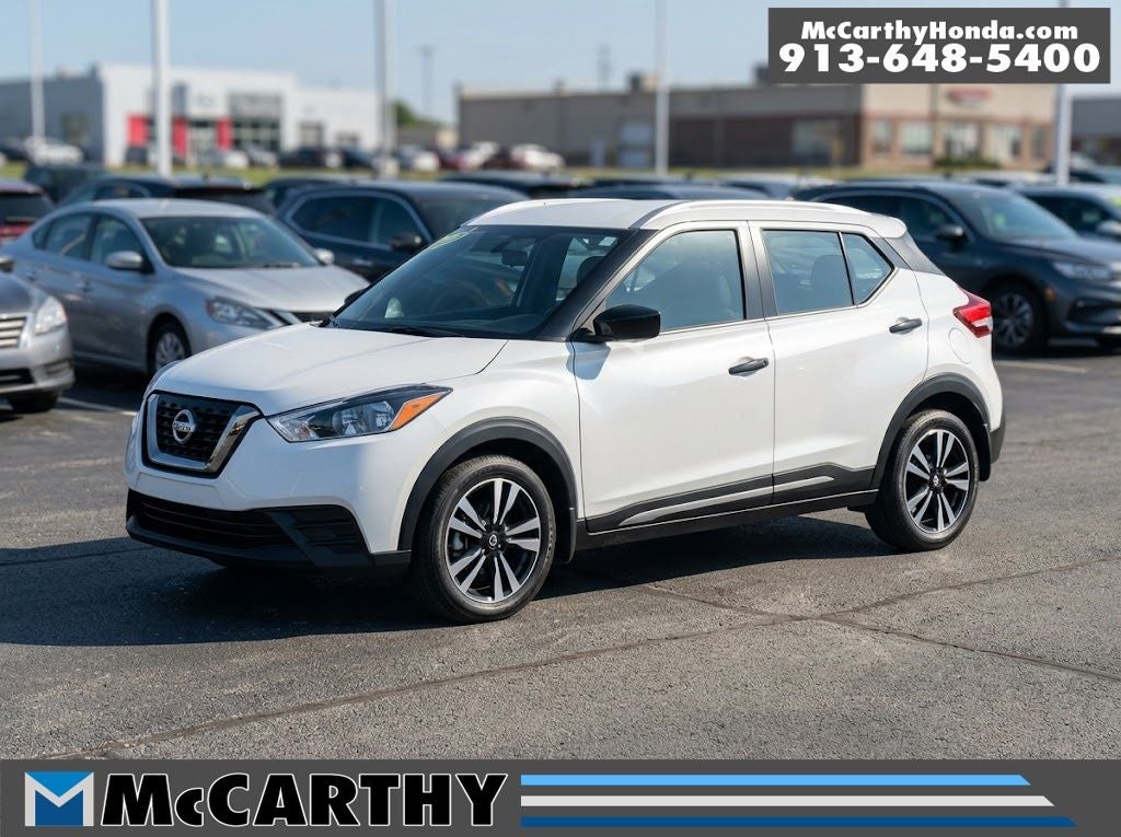 2020 Nissan Kicks SR