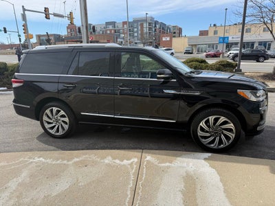 2024 Lincoln Navigator Reserve