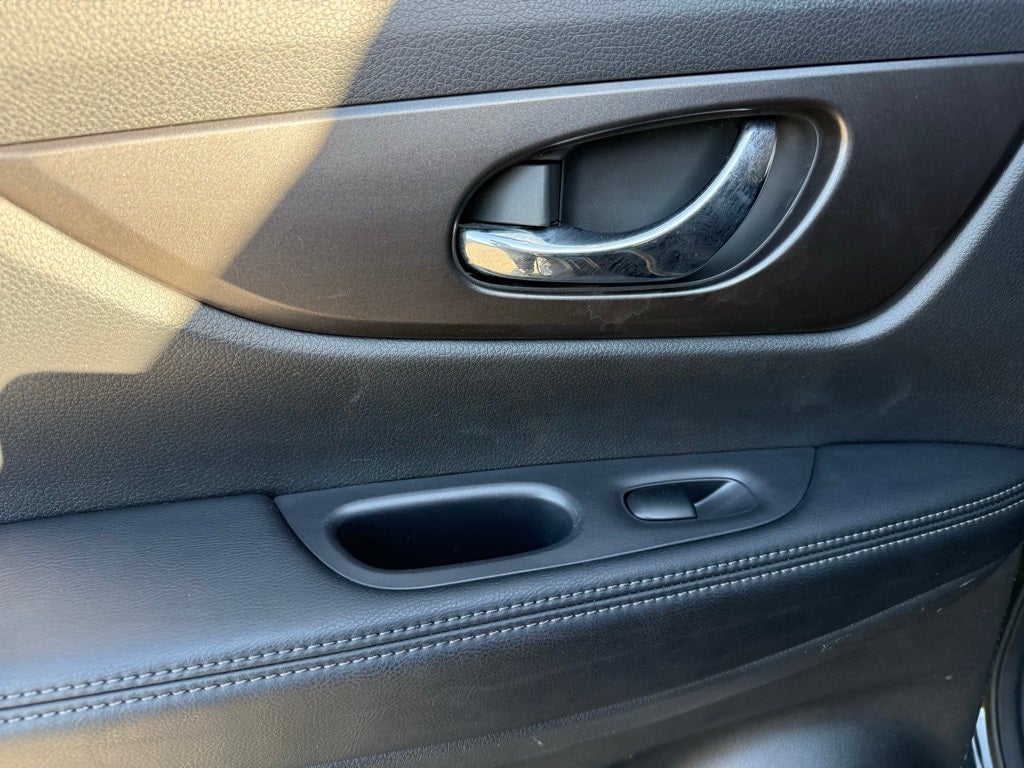 2014 Nissan Rogue SV