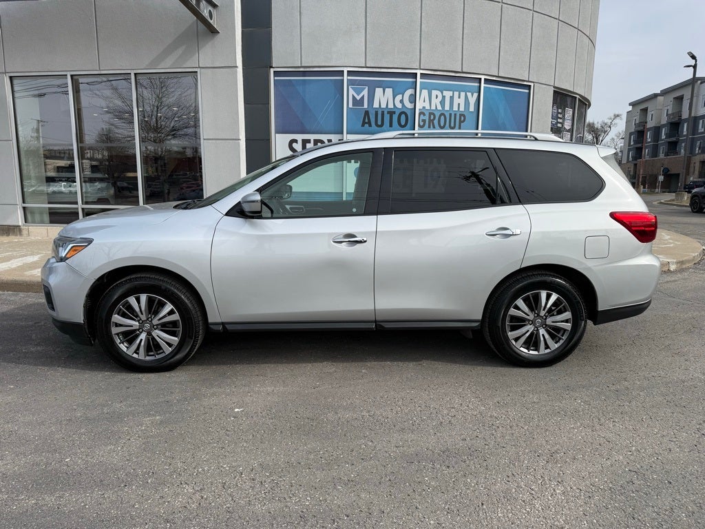 2019 Nissan Pathfinder SV