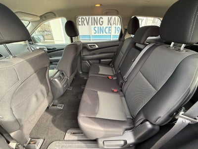 2019 Nissan Pathfinder SV