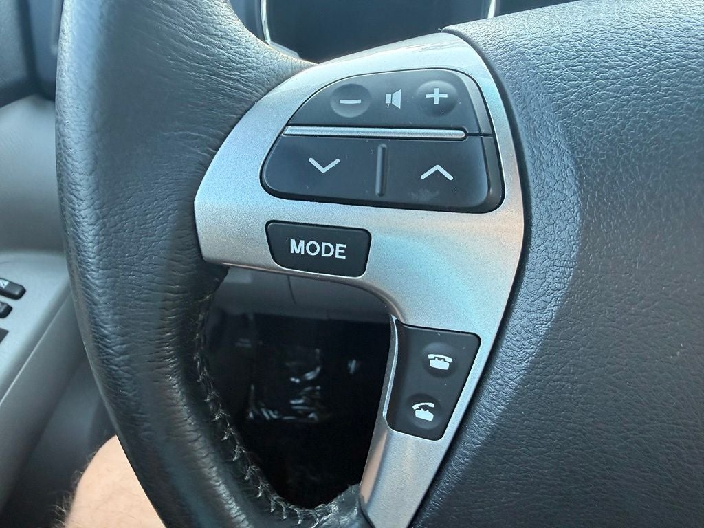 2012 Toyota Highlander SE