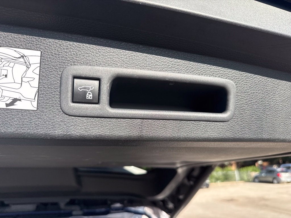 2024 Toyota Sienna Limited 7 Passenger