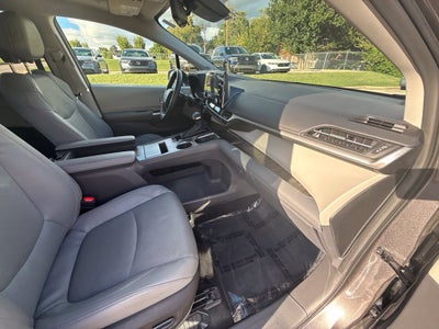 2024 Toyota Sienna Limited 7 Passenger