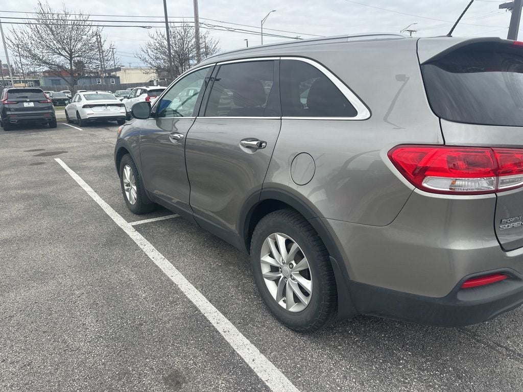 2016 Kia Sorento LX